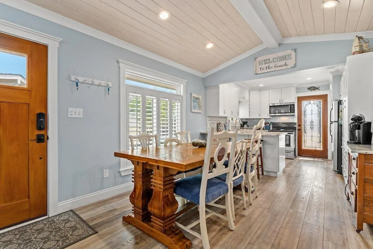 Beach Retreat With Golf Cart And Endless Amenities Panama City Beach ABD